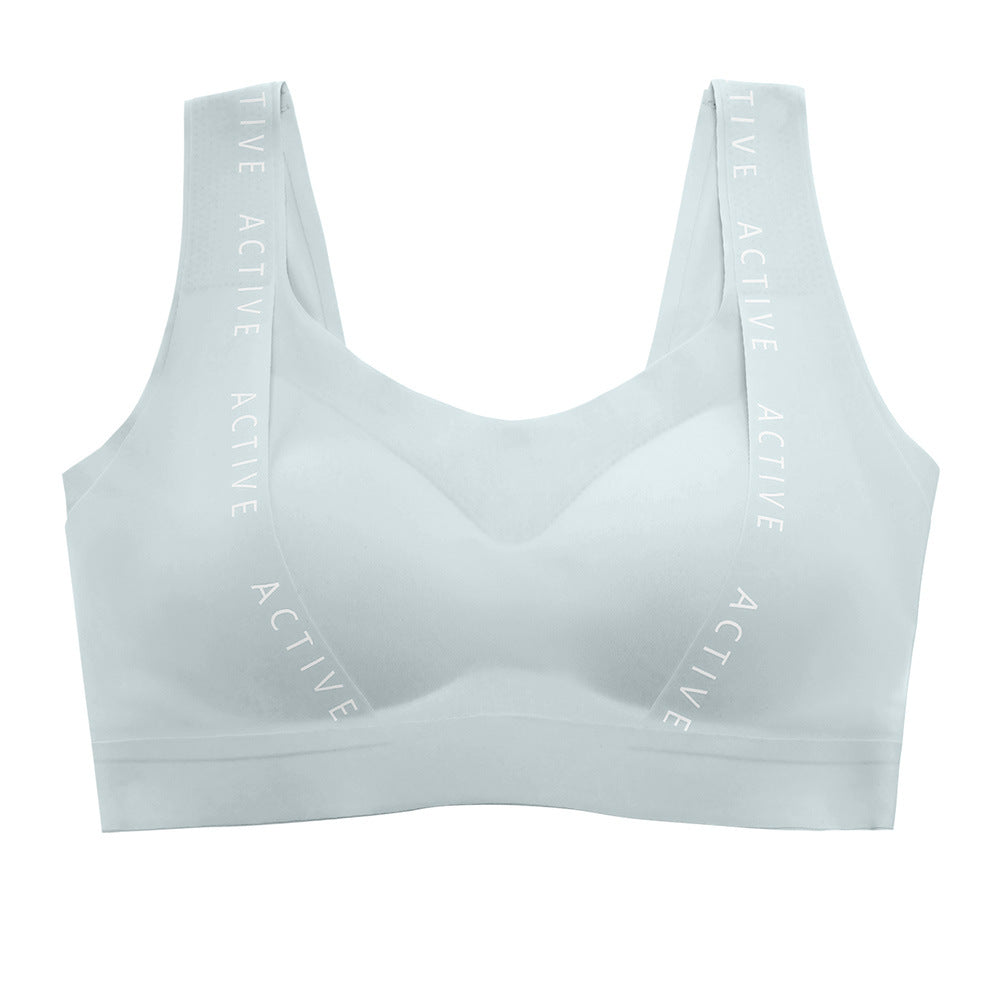 Top deportivo sin aros con tres filas de ganchos y diseño cómodo de tirantes anchos AL116